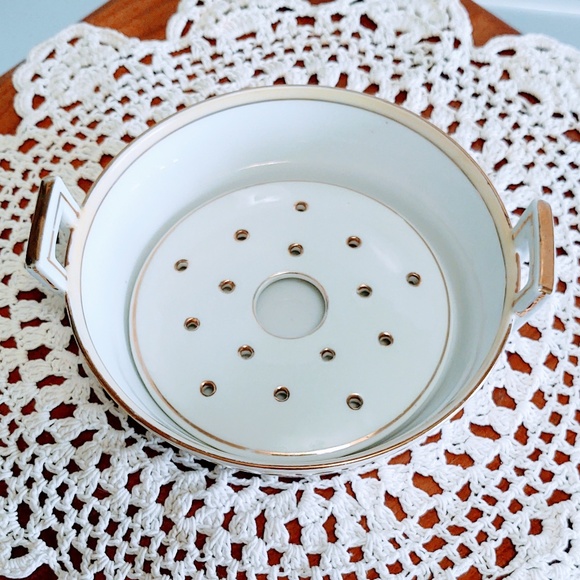 Vintage Hand Painted Nippon Trinket Butter Dish With Insert Floral W/Gold Trim - Picture 6 of 16